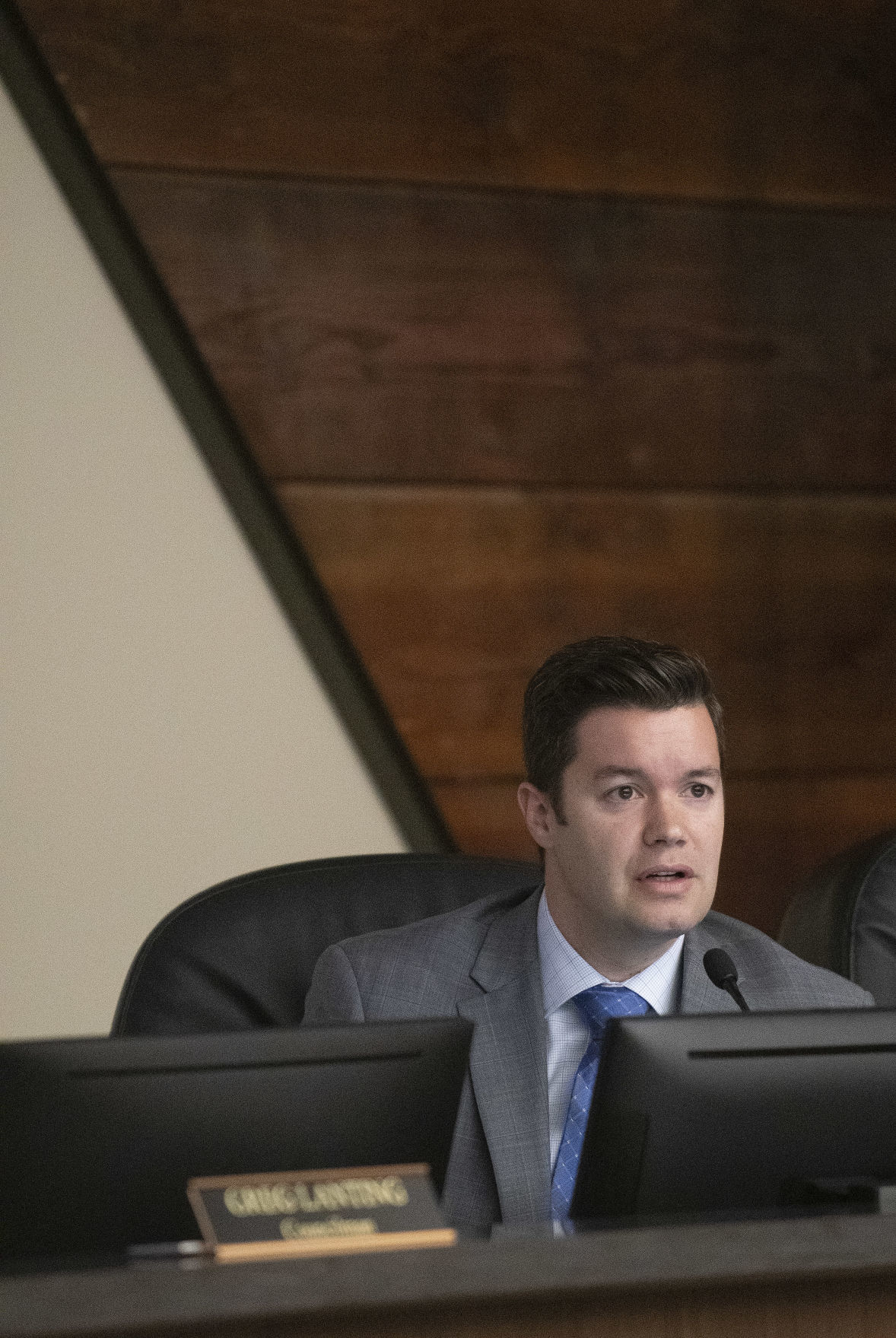 City Council confronts COVID-19 pandemic
